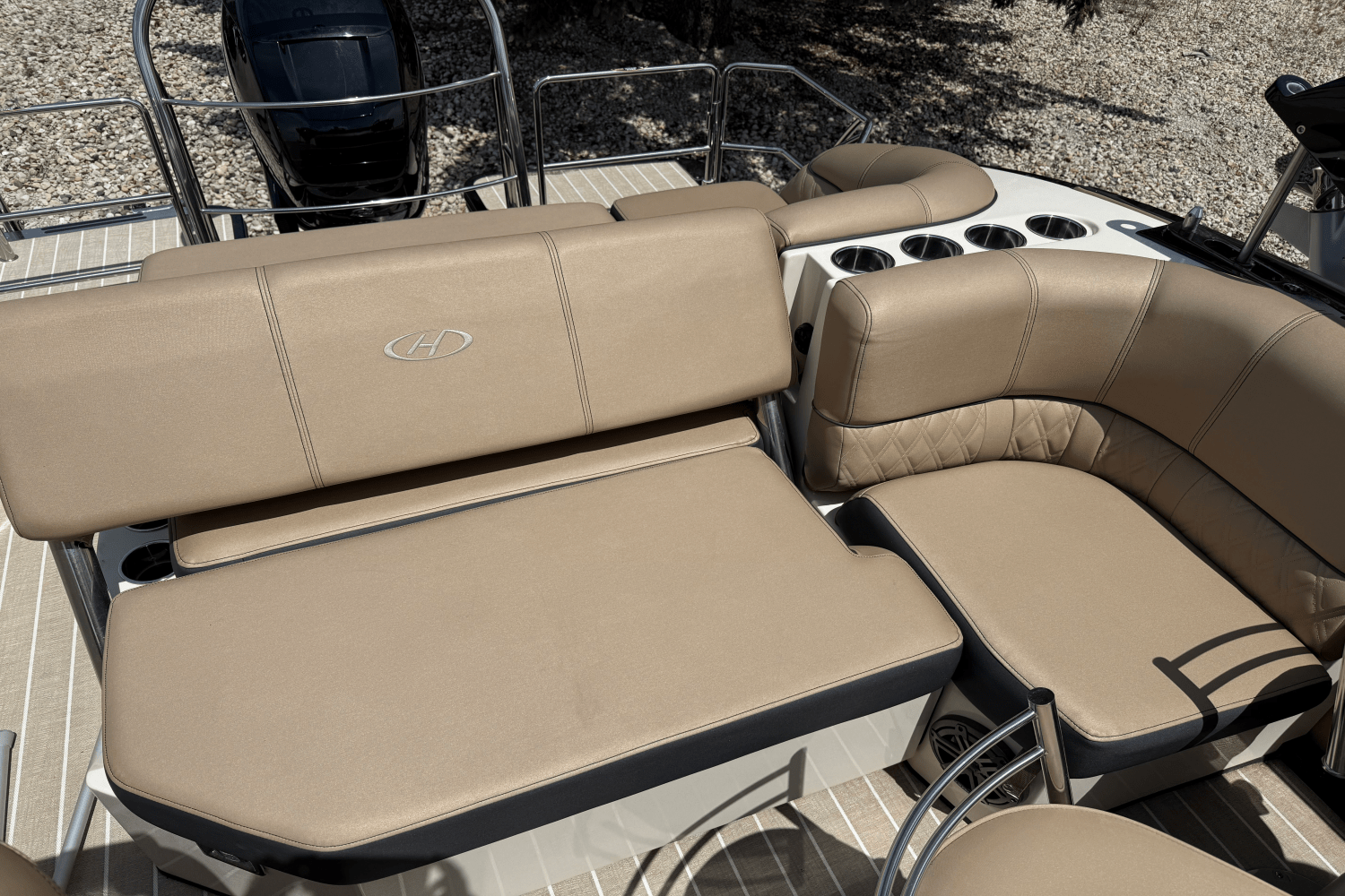 2022 Harris CROWNE Image Thumbnail #20