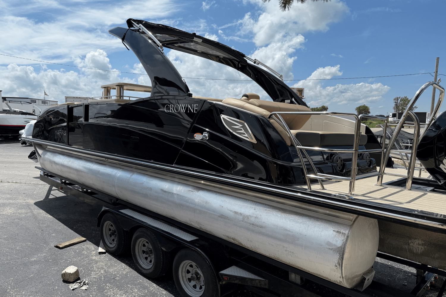 2022 Harris CROWNE Image Thumbnail #5