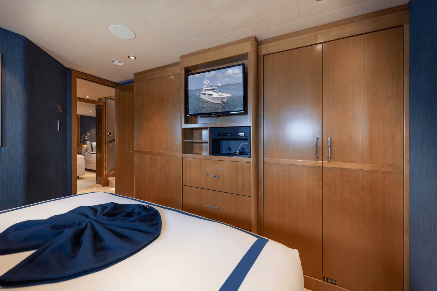 2014 Westport 40M Image Thumbnail #72