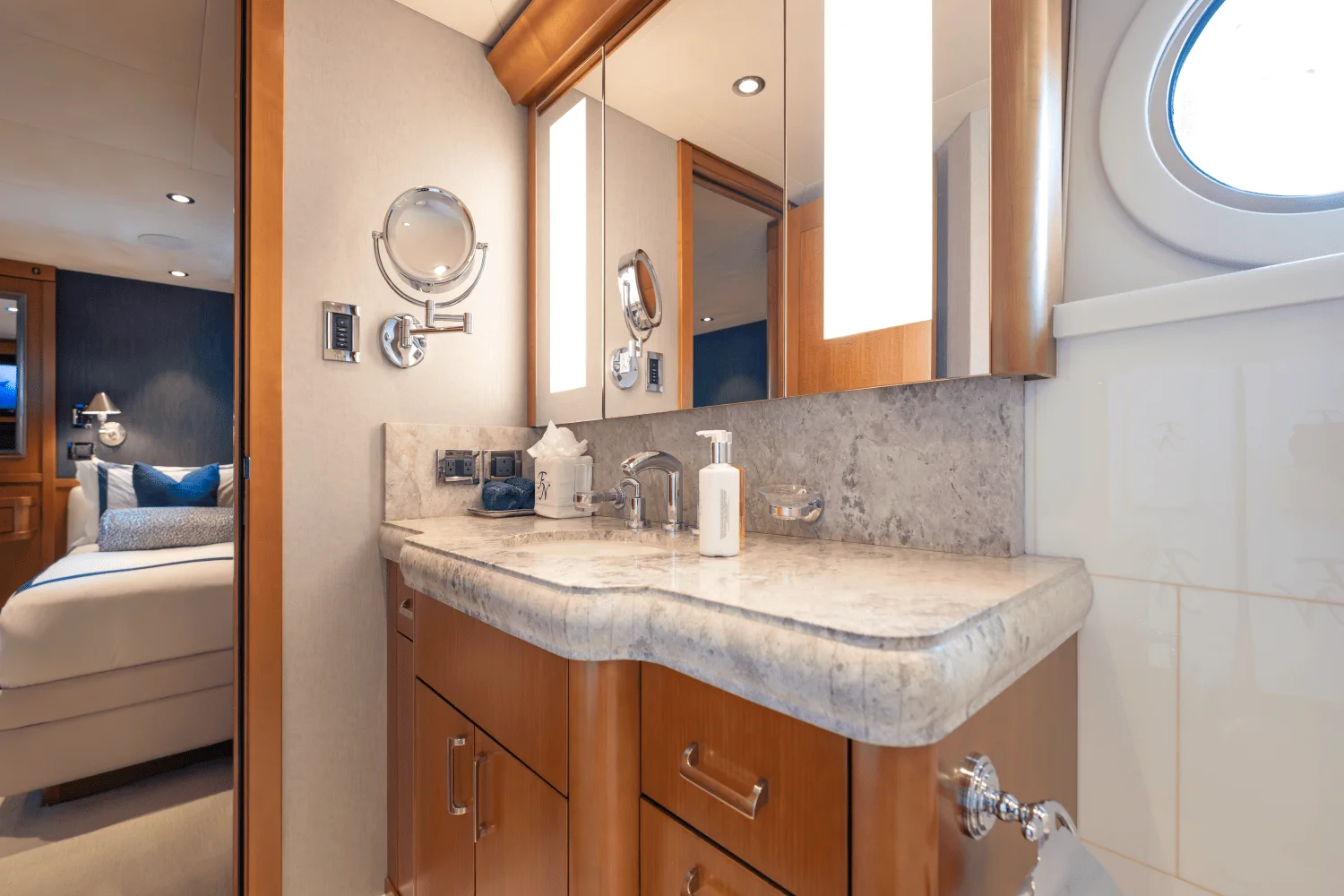 2014 Westport 40M Image Thumbnail #82