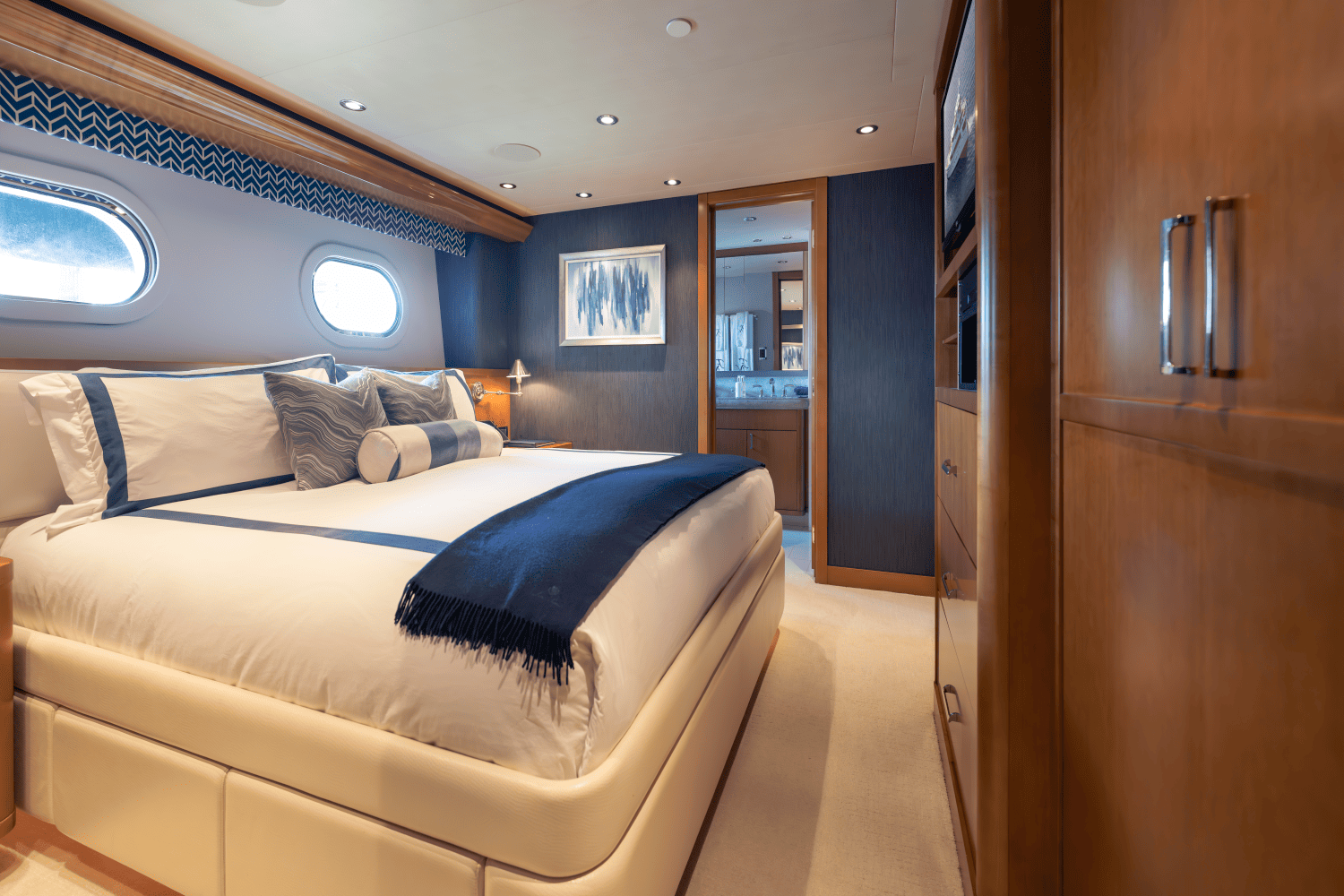 2014 Westport 40M Image Thumbnail #84