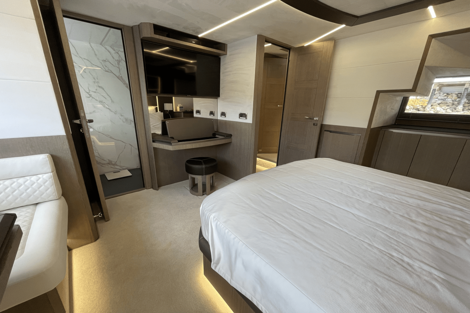 2021 Galeon 640 FLY BRIDGE Image Thumbnail #32