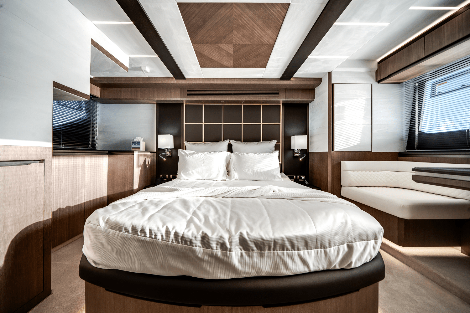 2021 Galeon 640 FLY BRIDGE Image Thumbnail #13