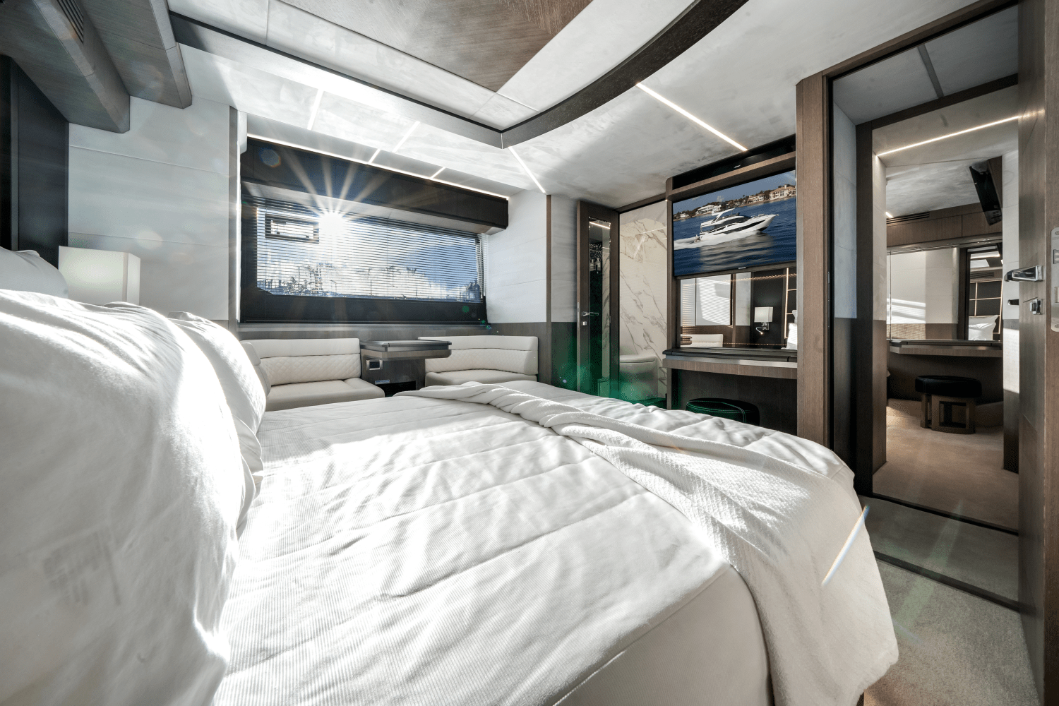 2021 Galeon 640 FLY BRIDGE Image Thumbnail #21