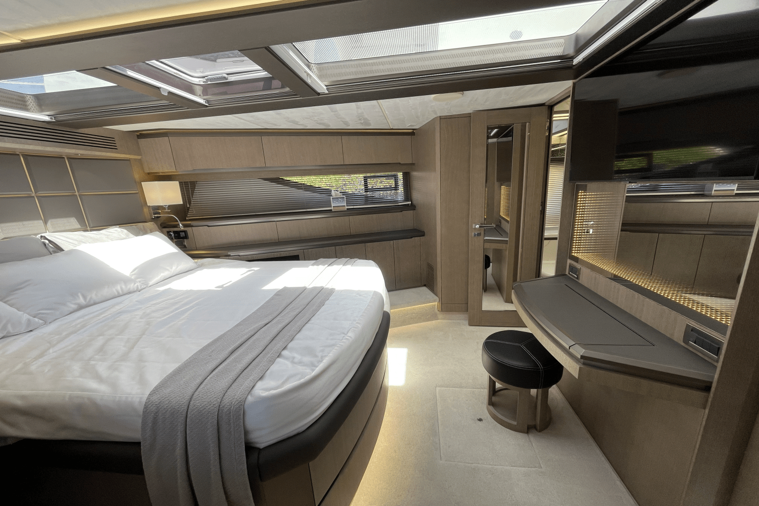 2021 Galeon 640 FLY BRIDGE Image Thumbnail #48