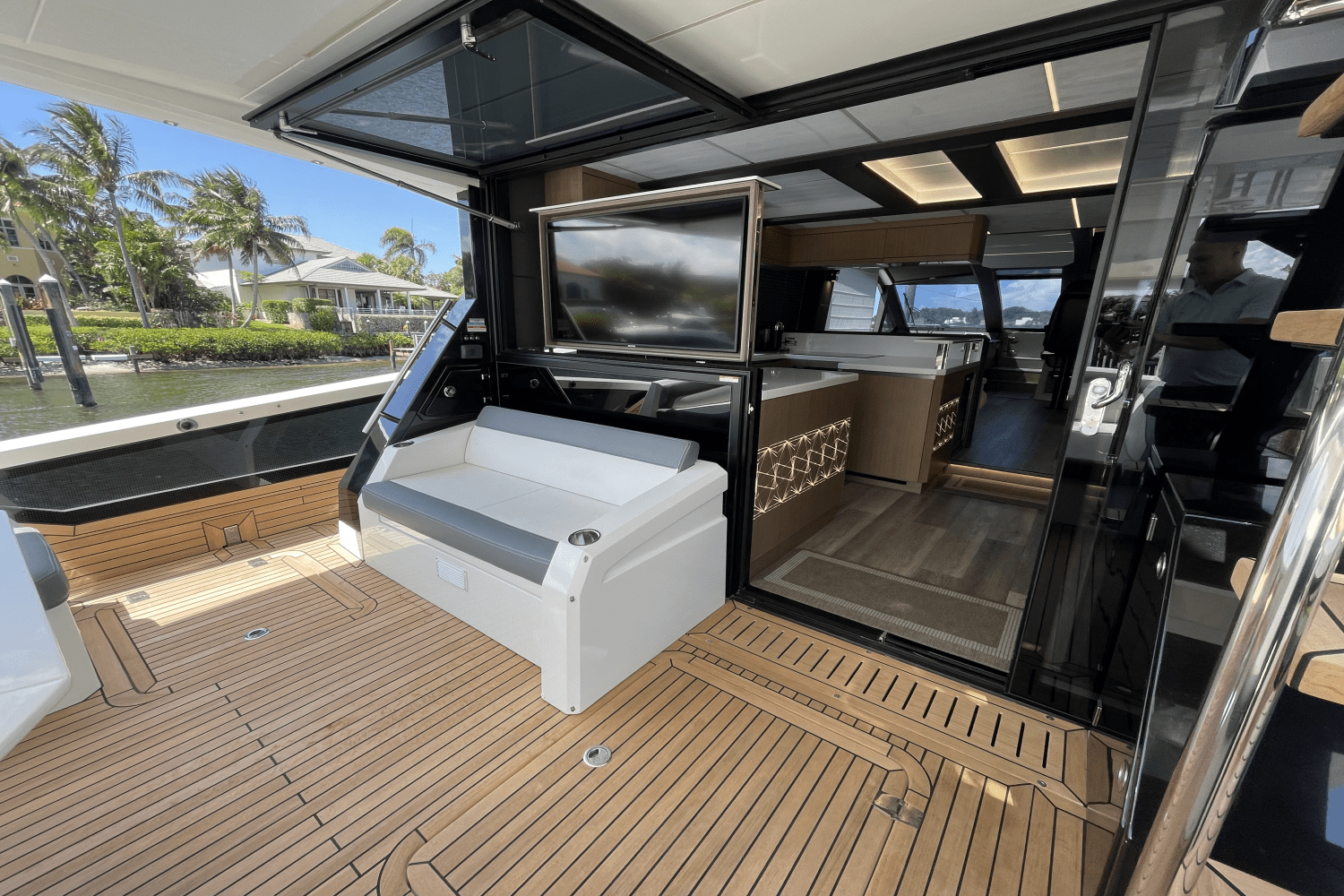 2021 Galeon 640 FLY BRIDGE Image Thumbnail #6