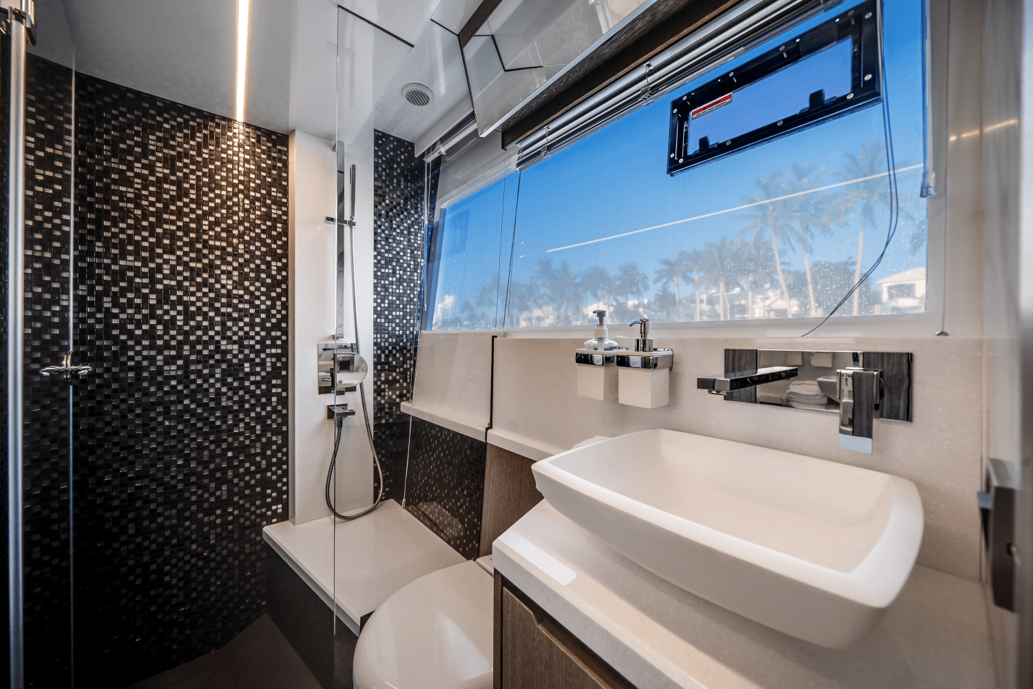 2021 Galeon 640 FLY BRIDGE Image Thumbnail #10
