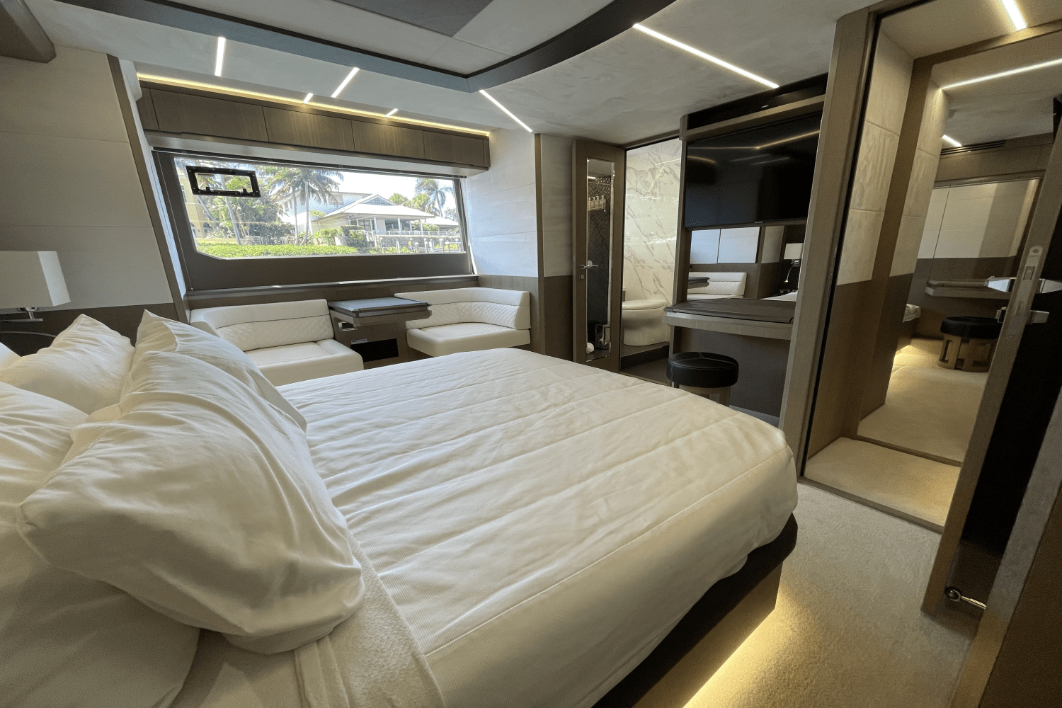 2021 Galeon 640 FLY BRIDGE Image Thumbnail #31