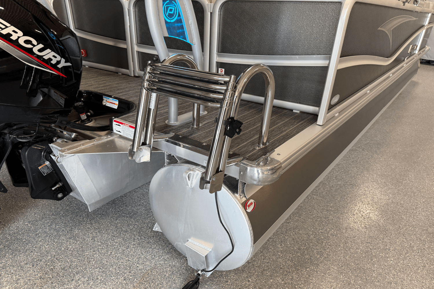 2022 Premier 230 Sunsation Image Thumbnail #17