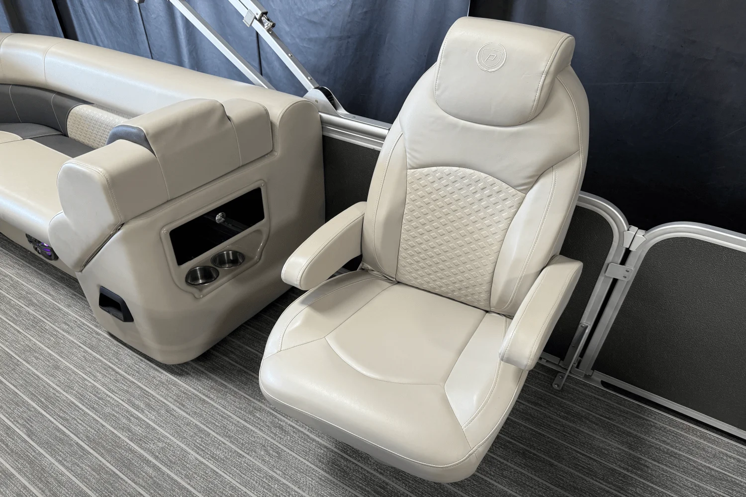 2022 Premier 230 Sunsation Image Thumbnail #43