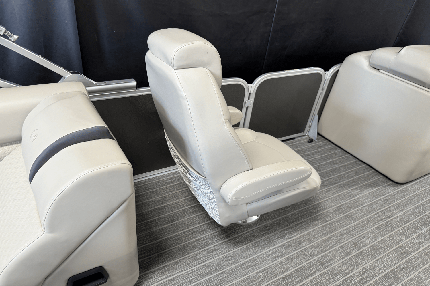 2022 Premier 230 Sunsation Image Thumbnail #40