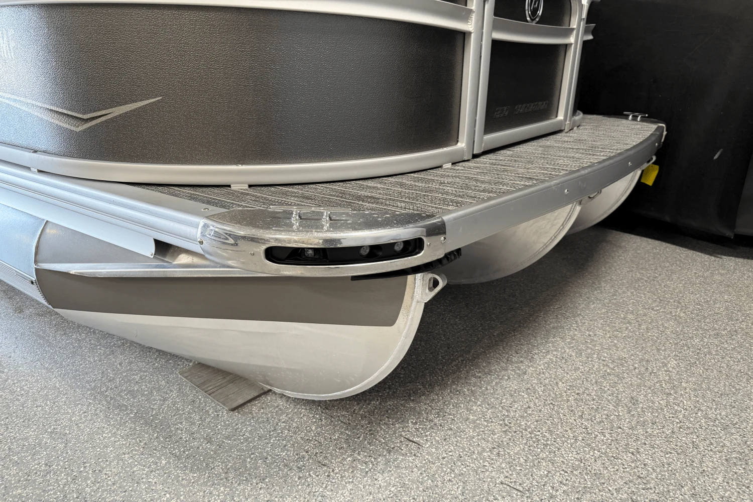 2022 Premier 230 Sunsation Image Thumbnail #13