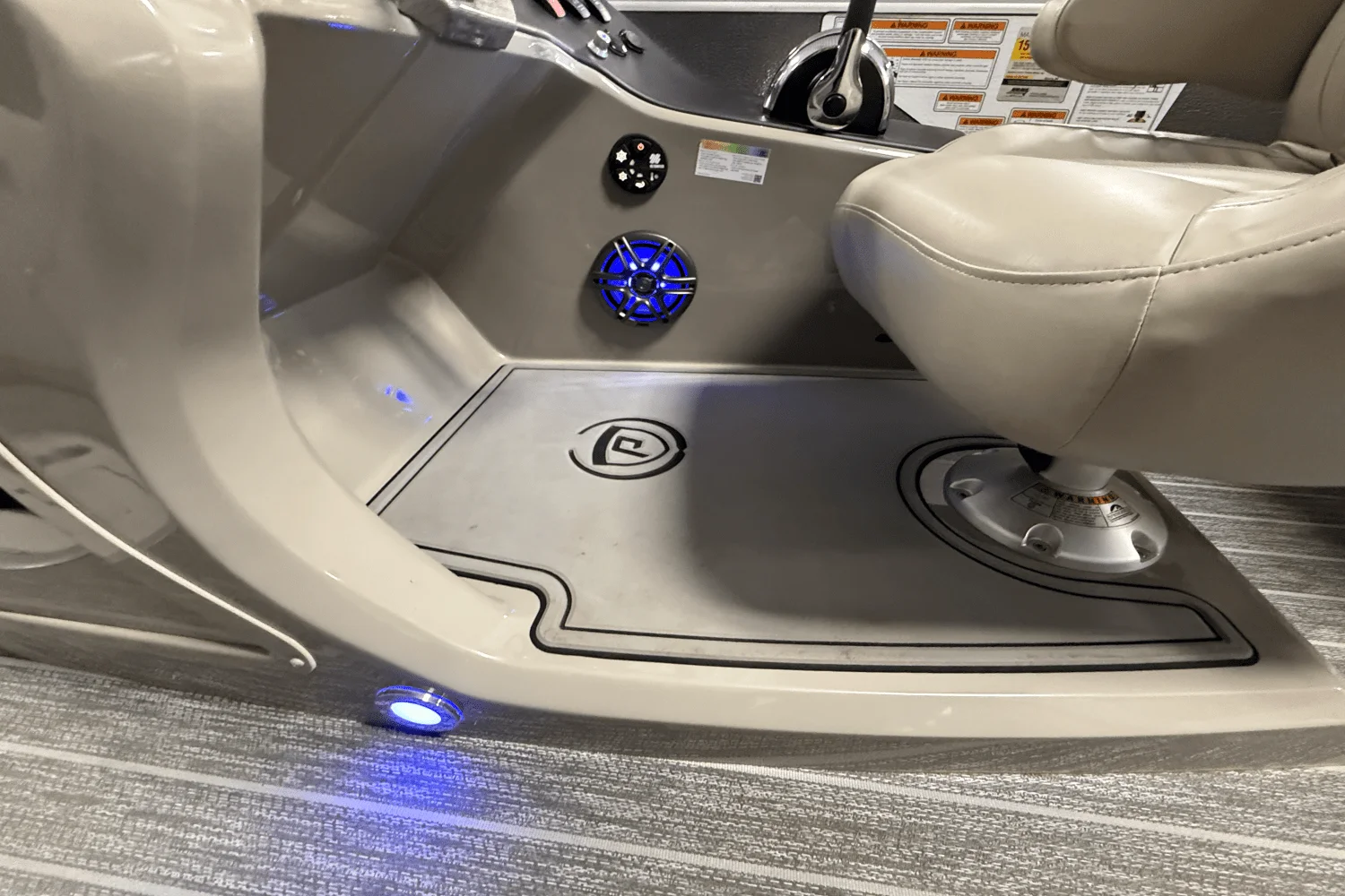 2022 Premier 230 Sunsation Image Thumbnail #52