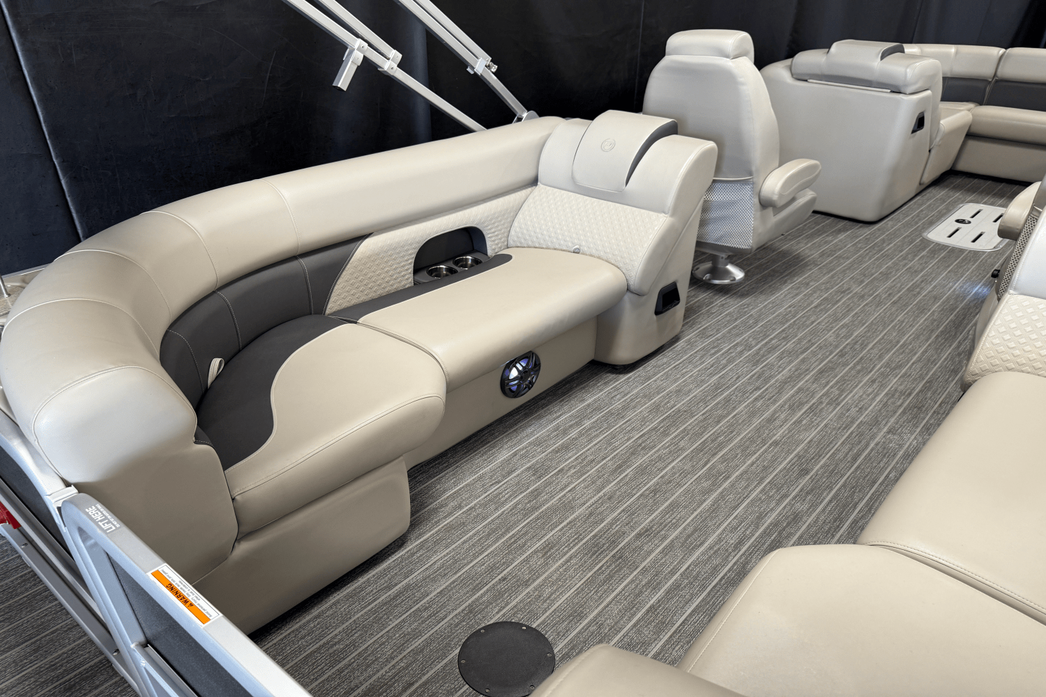 2022 Premier 230 Sunsation Image Thumbnail #25