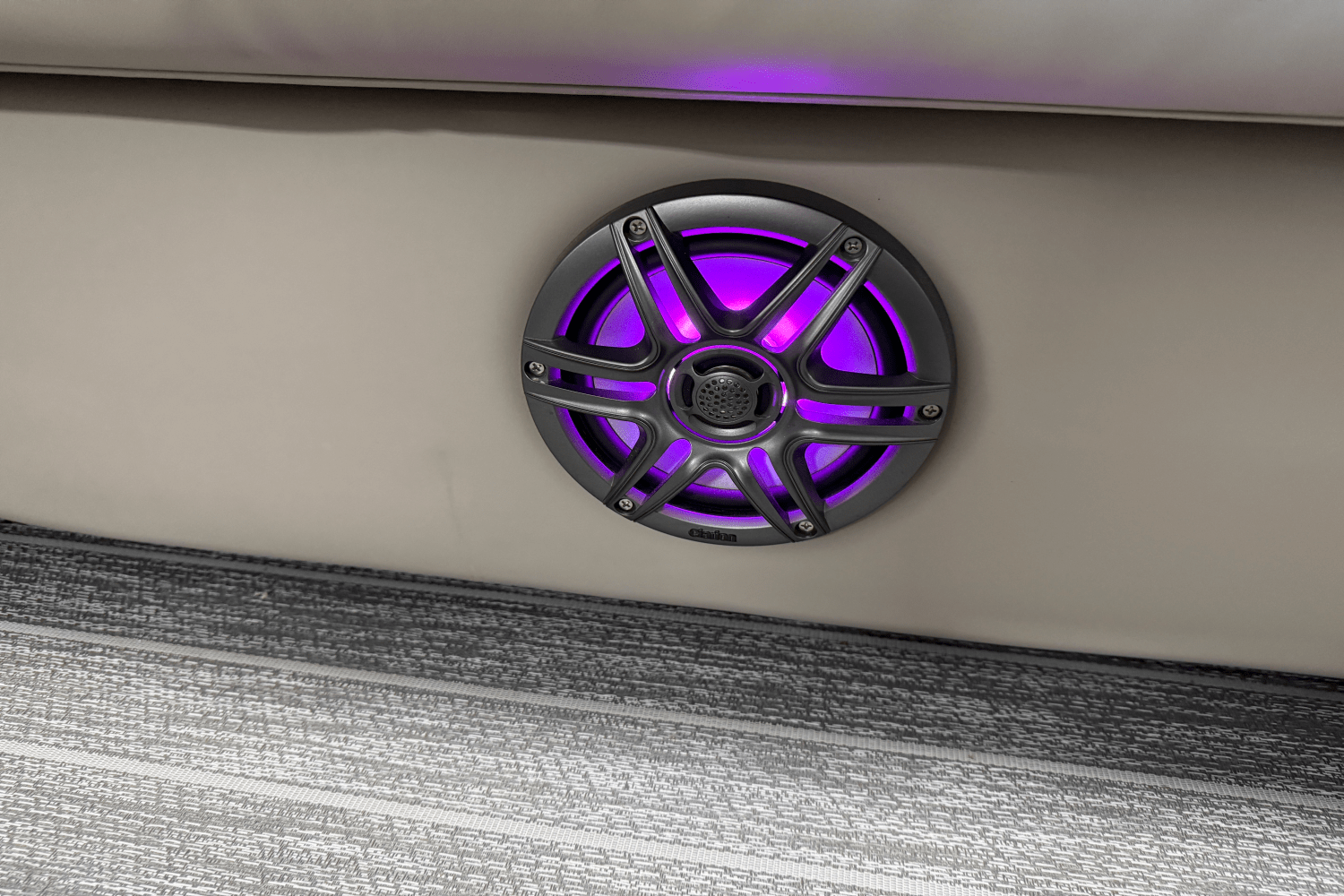 2022 Premier 230 Sunsation Image Thumbnail #31