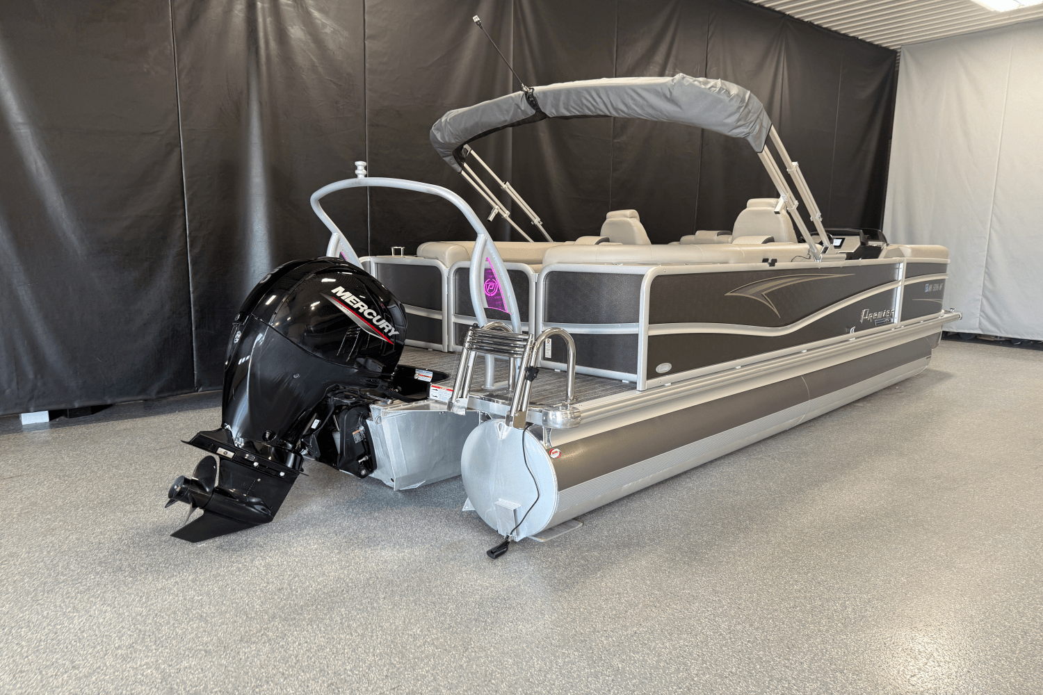 2022 Premier 230 Sunsation Image Thumbnail #2