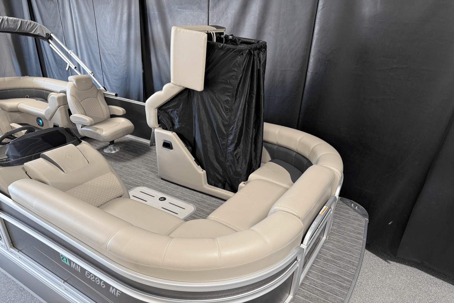 2022 Premier 230 Sunsation Image Thumbnail #5