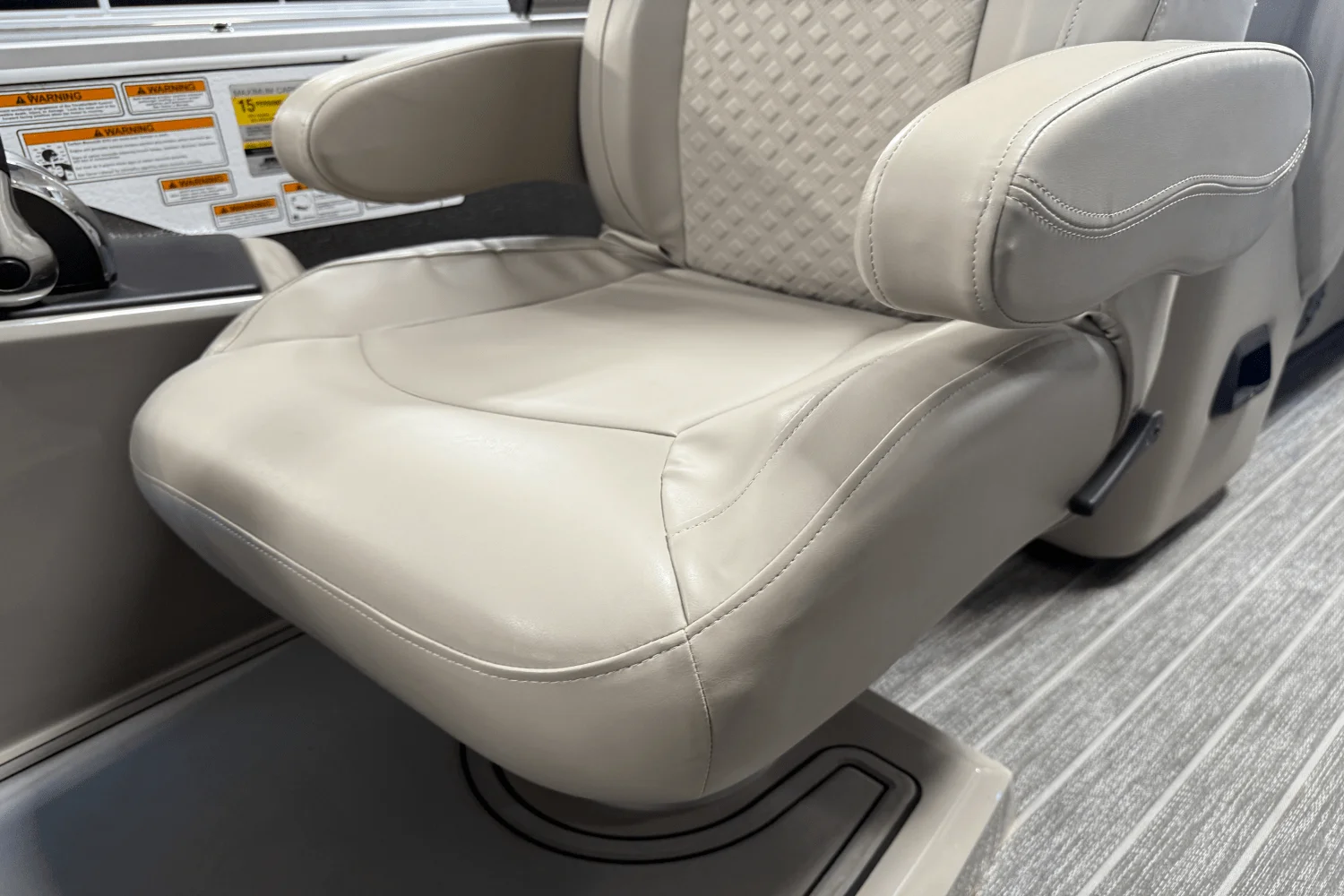 2022 Premier 230 Sunsation Image Thumbnail #51