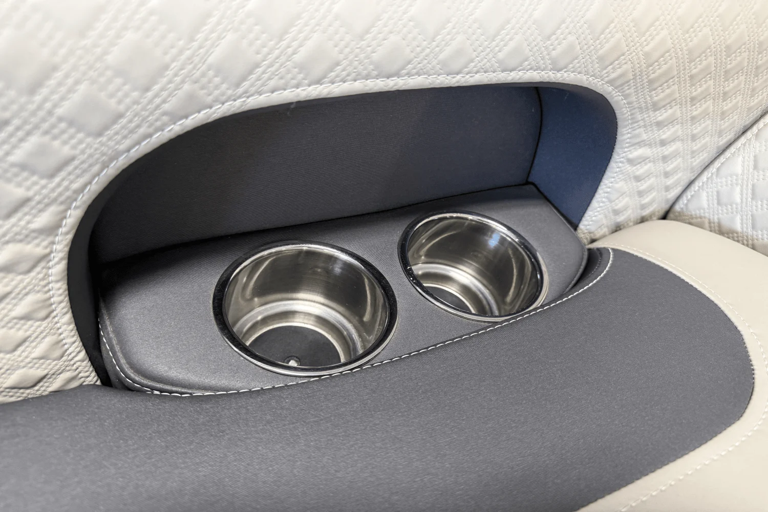 2022 Premier 230 Sunsation Image Thumbnail #28