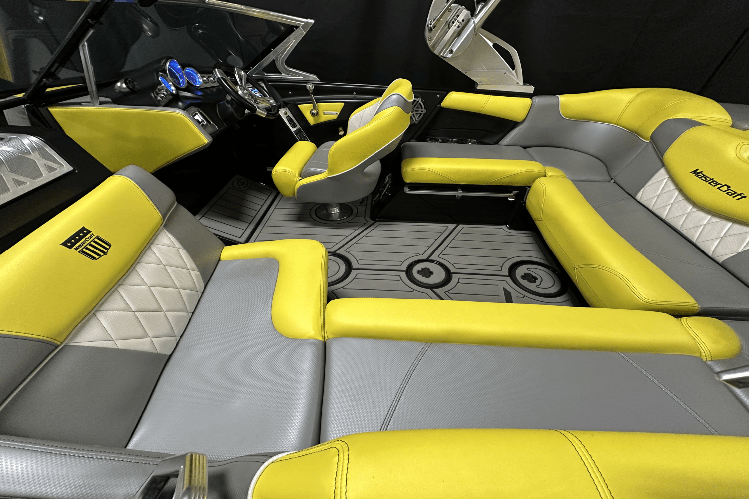 2015 Mastercraft X20 Image Thumbnail #7