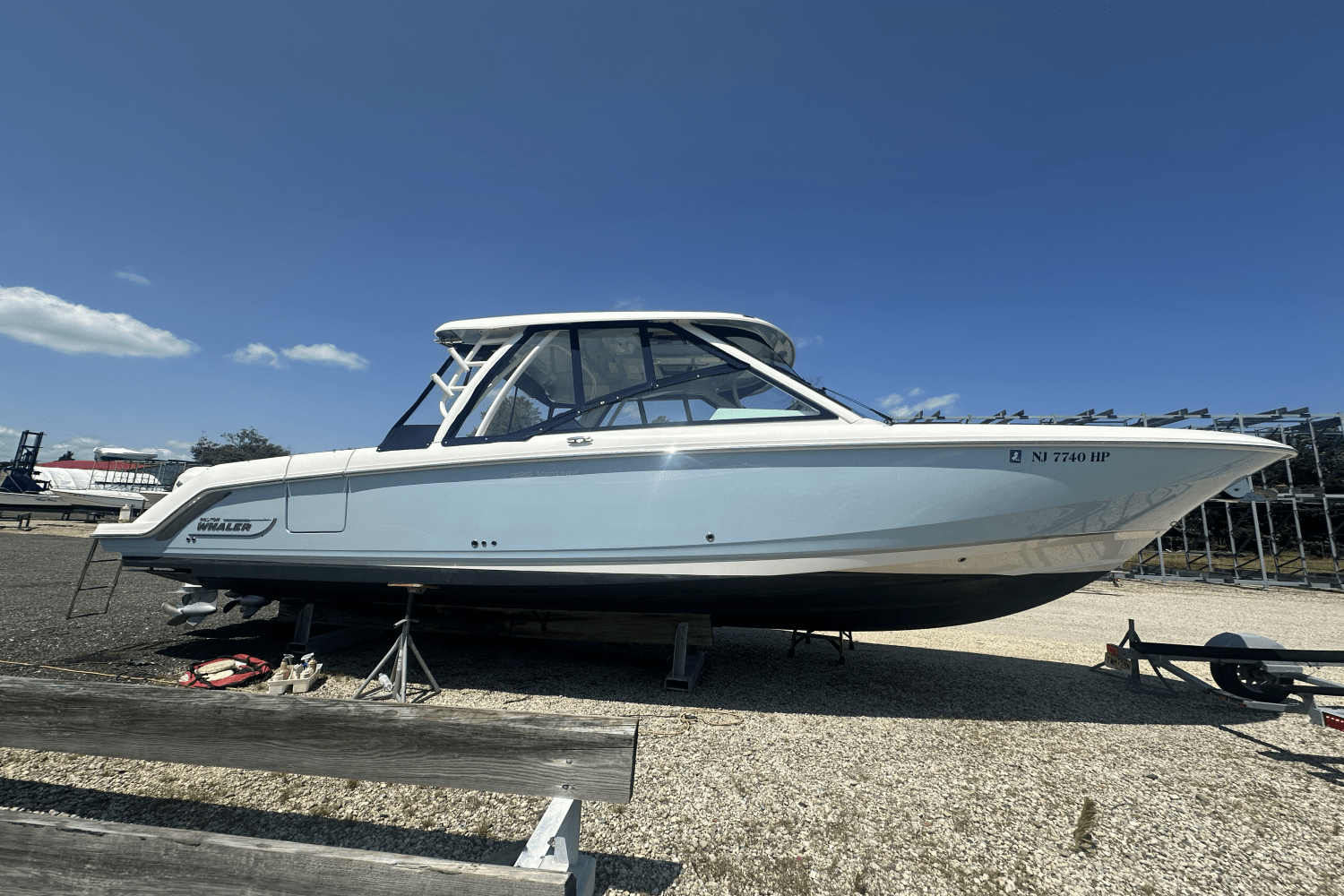 2021 Boston Whaler 320 Vantage Image Thumbnail #3