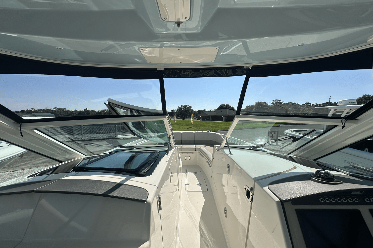 2021 Boston Whaler 320 Vantage Image Thumbnail #22