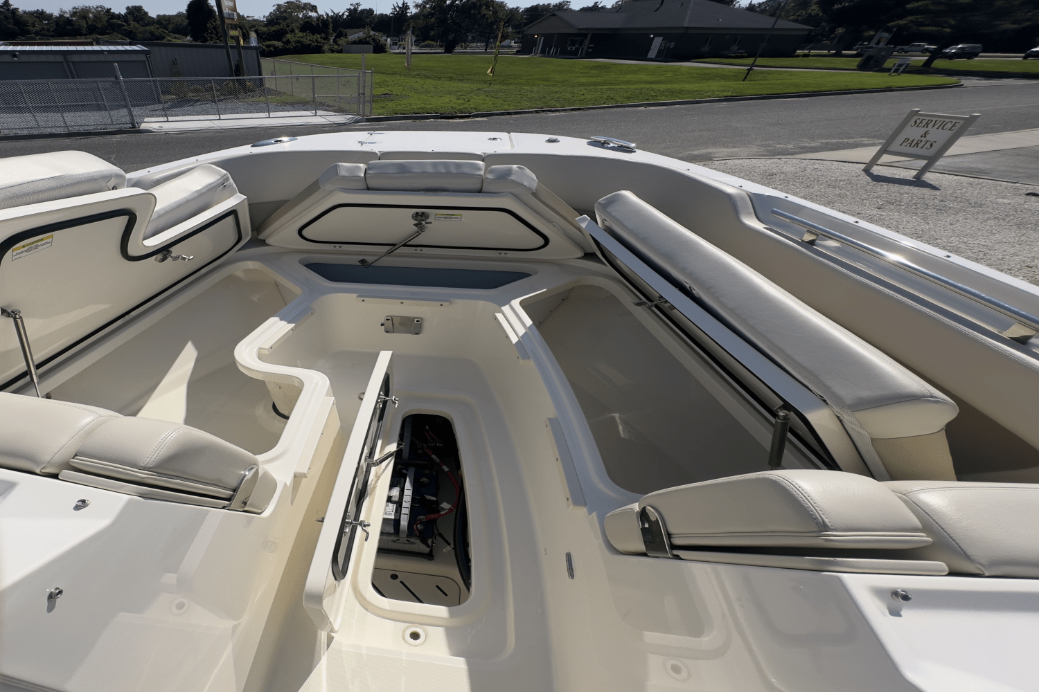 2021 Boston Whaler 320 Vantage Image Thumbnail #28