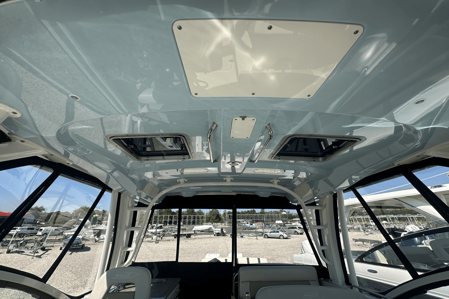 2021 Boston Whaler 320 Vantage Image Thumbnail #25
