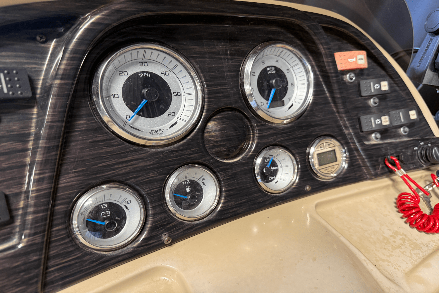 2019 Smokercraft SUNCHASER GENEVA22LD Image Thumbnail #35