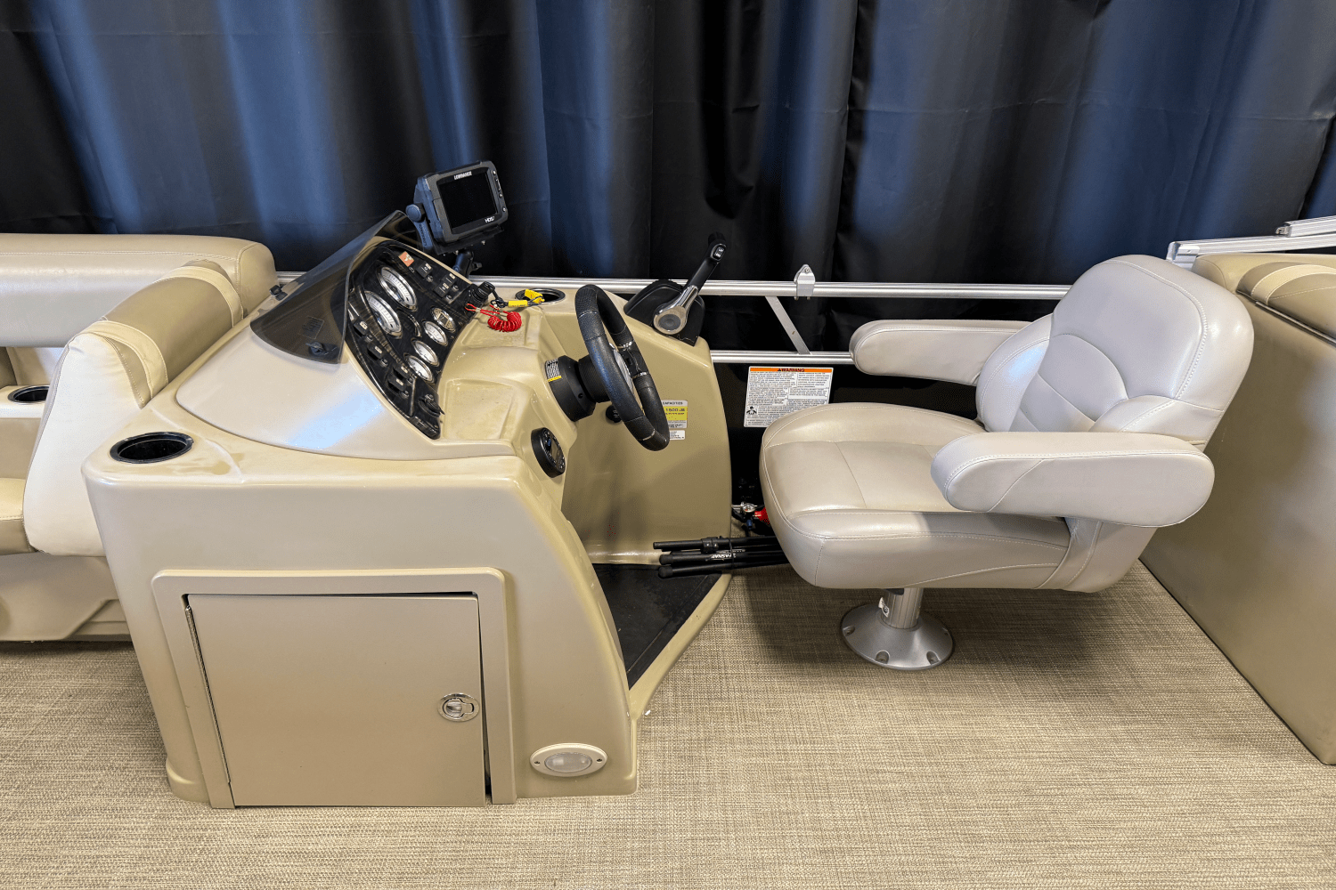 2019 Smokercraft SUNCHASER GENEVA22LD Image Thumbnail #29