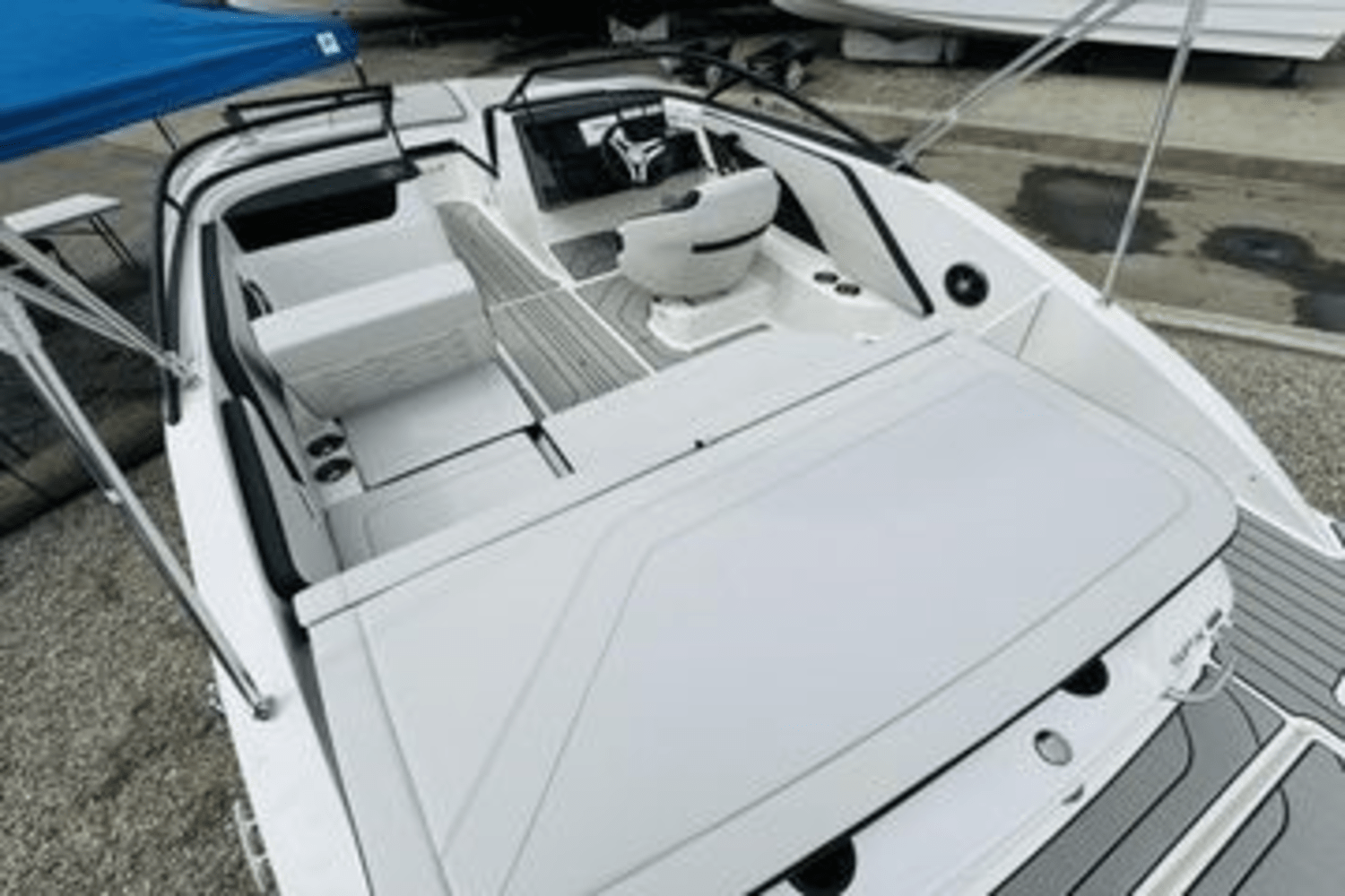 2024 Sea Ray 19 SPX Image Thumbnail #6