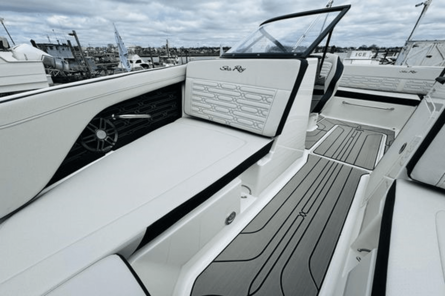 2024 Sea Ray 19 SPX Image Thumbnail #8