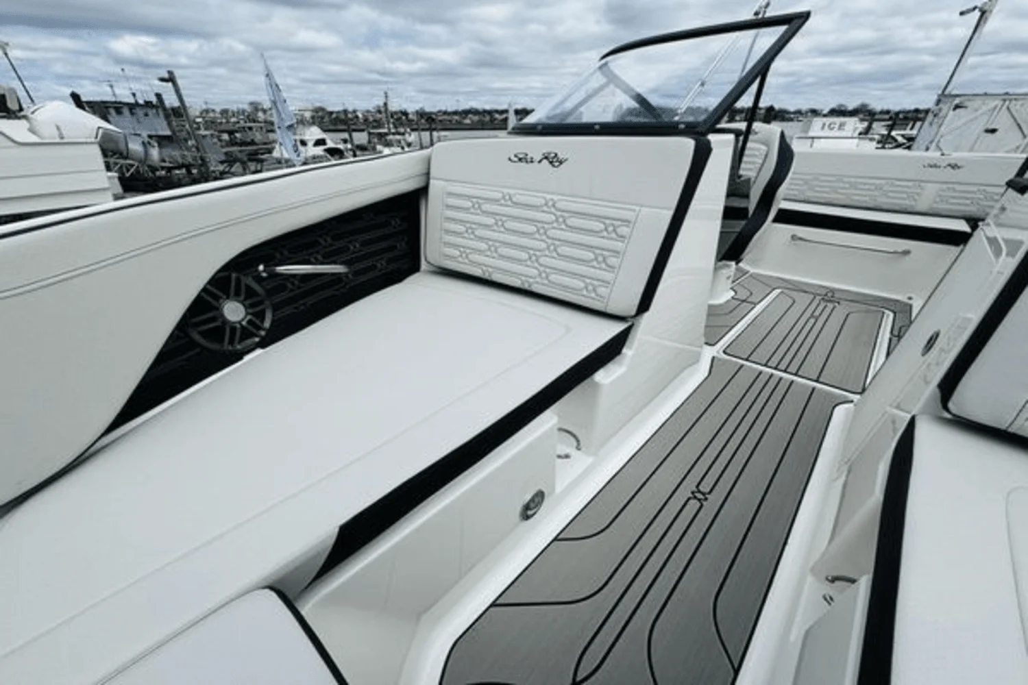 2024 Sea Ray 19 SPX Image Thumbnail #8