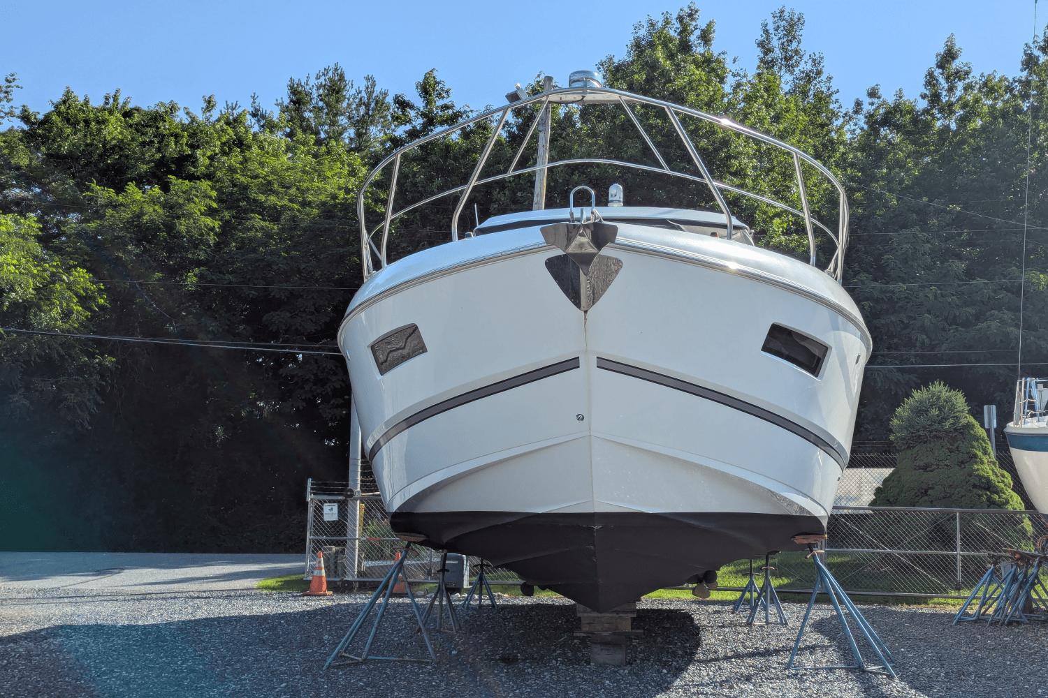 2013 Cruisers Yachts CANTIUS 48 Image Thumbnail #4
