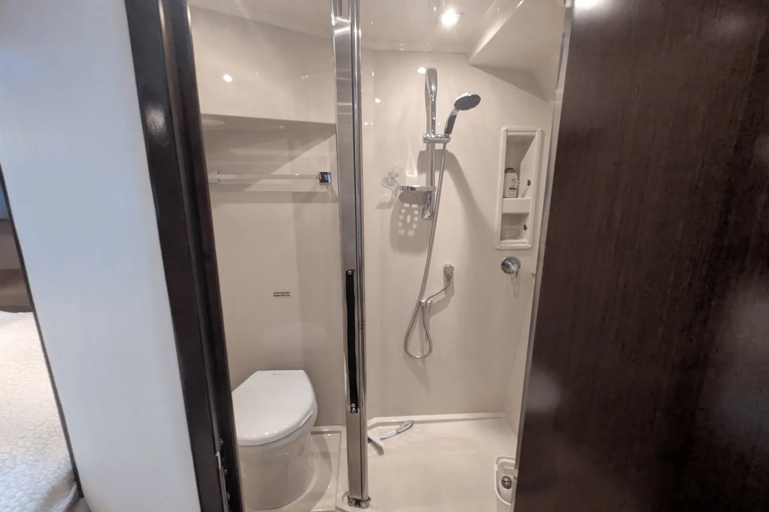 2013 Cruisers Yachts 48 CANTIUS Image Thumbnail #58