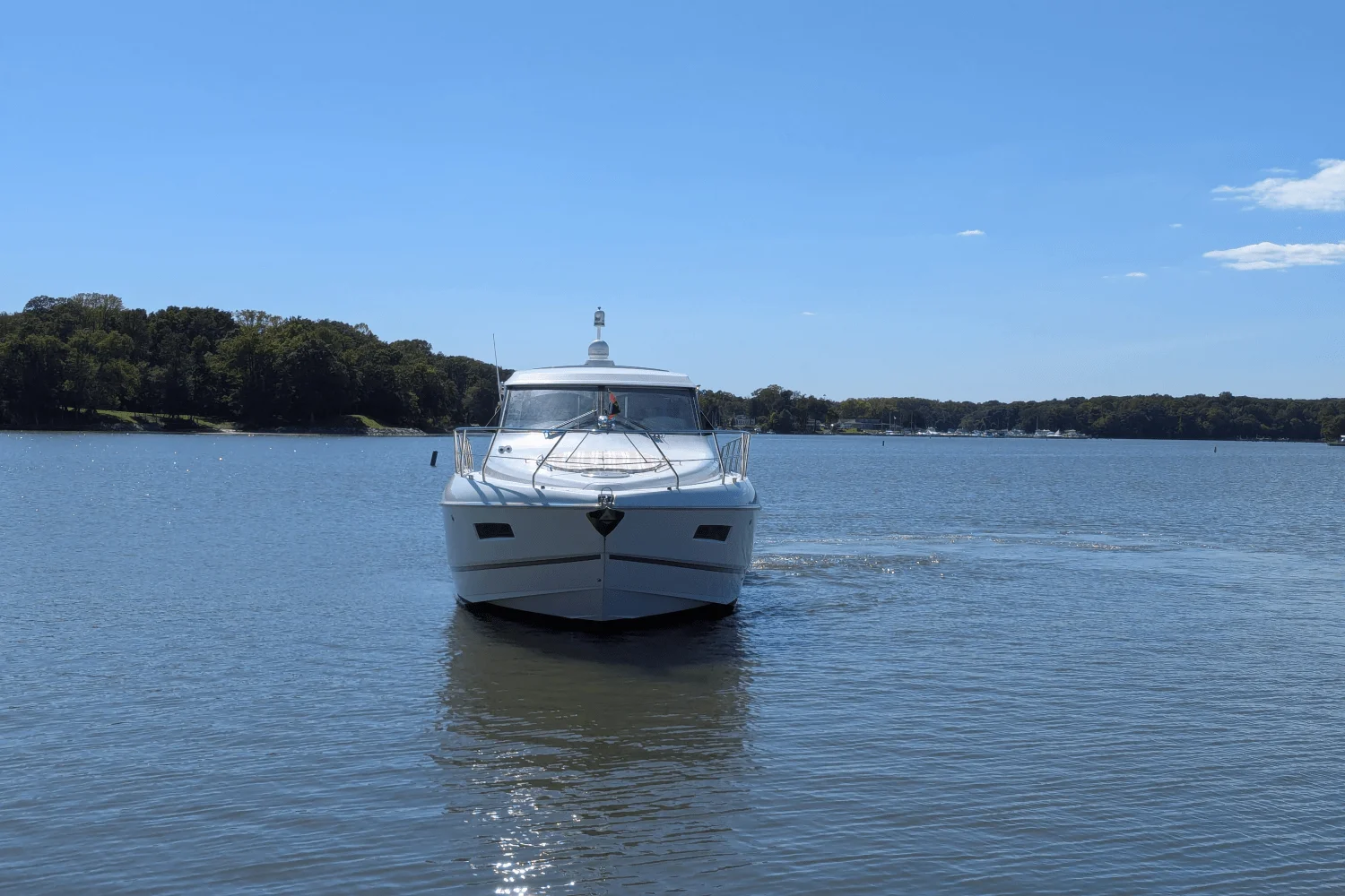 2013 Cruisers Yachts 48 CANTIUS Image Thumbnail #6