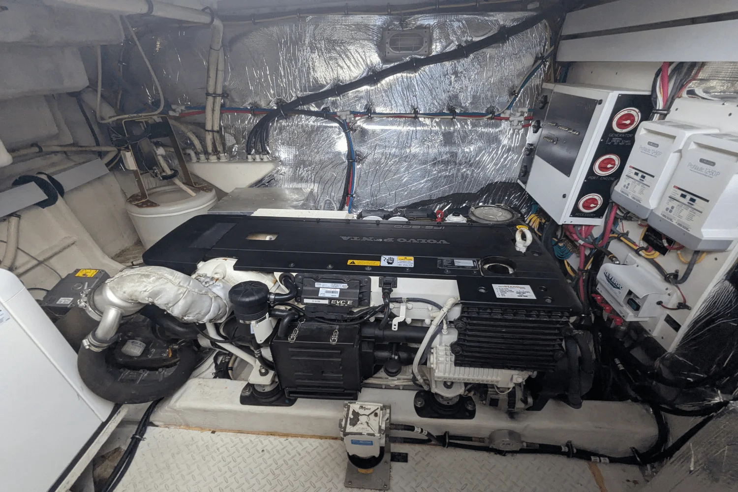 2013 Cruisers Yachts 48 CANTIUS Image Thumbnail #66