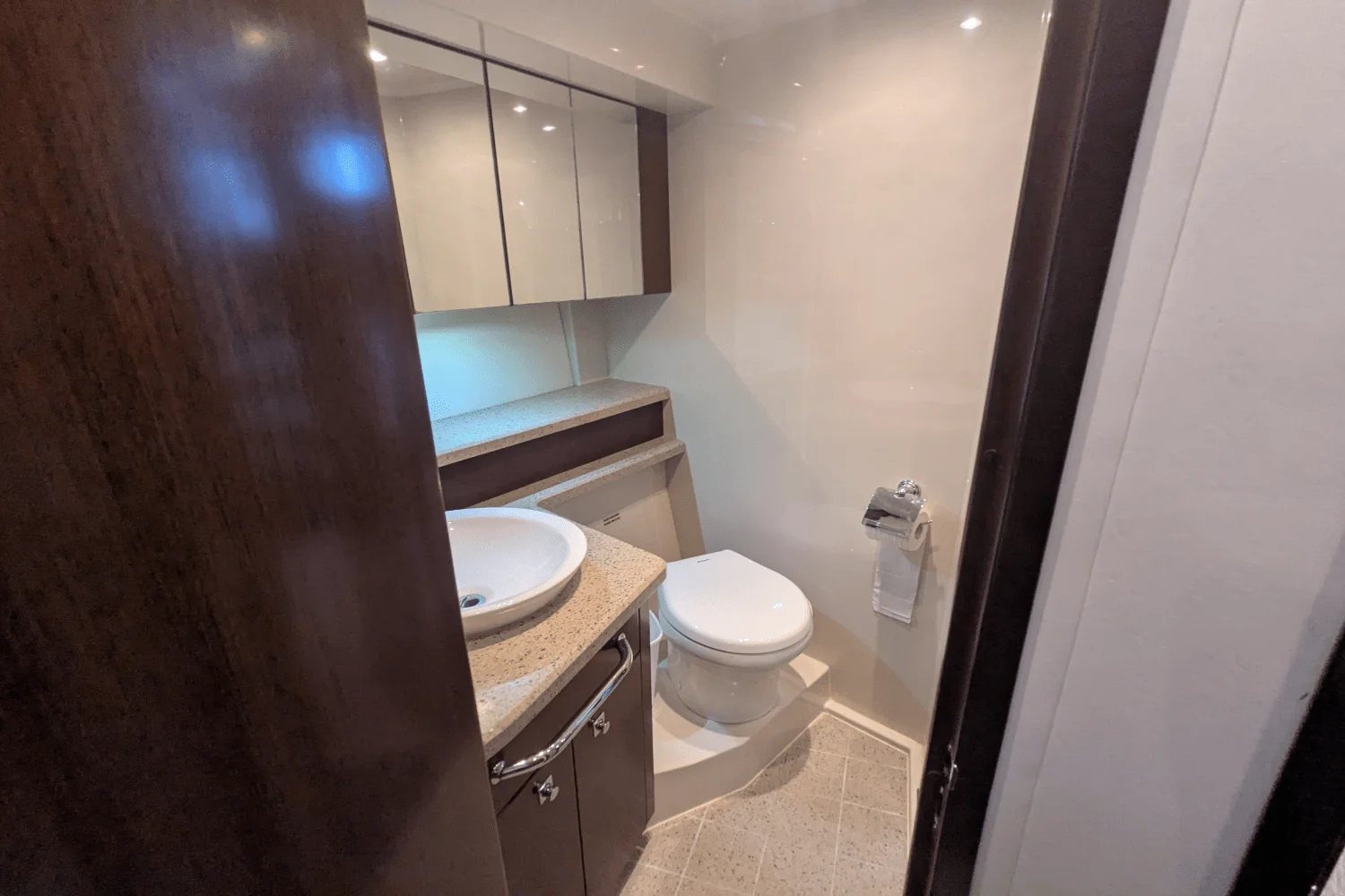 2013 Cruisers Yachts 48 CANTIUS Image Thumbnail #51