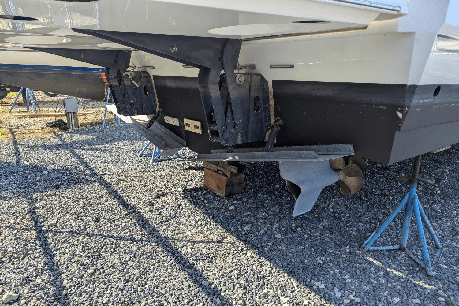 2013 Cruisers Yachts 48 CANTIUS Image Thumbnail #21