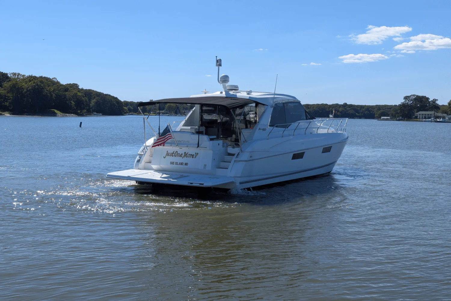 2013 Cruisers Yachts 48 CANTIUS Image Thumbnail #1