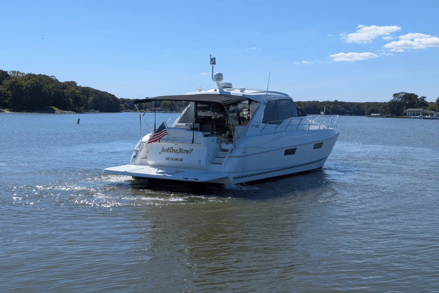 2013 Cruisers Yachts 48 CANTIUS Image Thumbnail #1