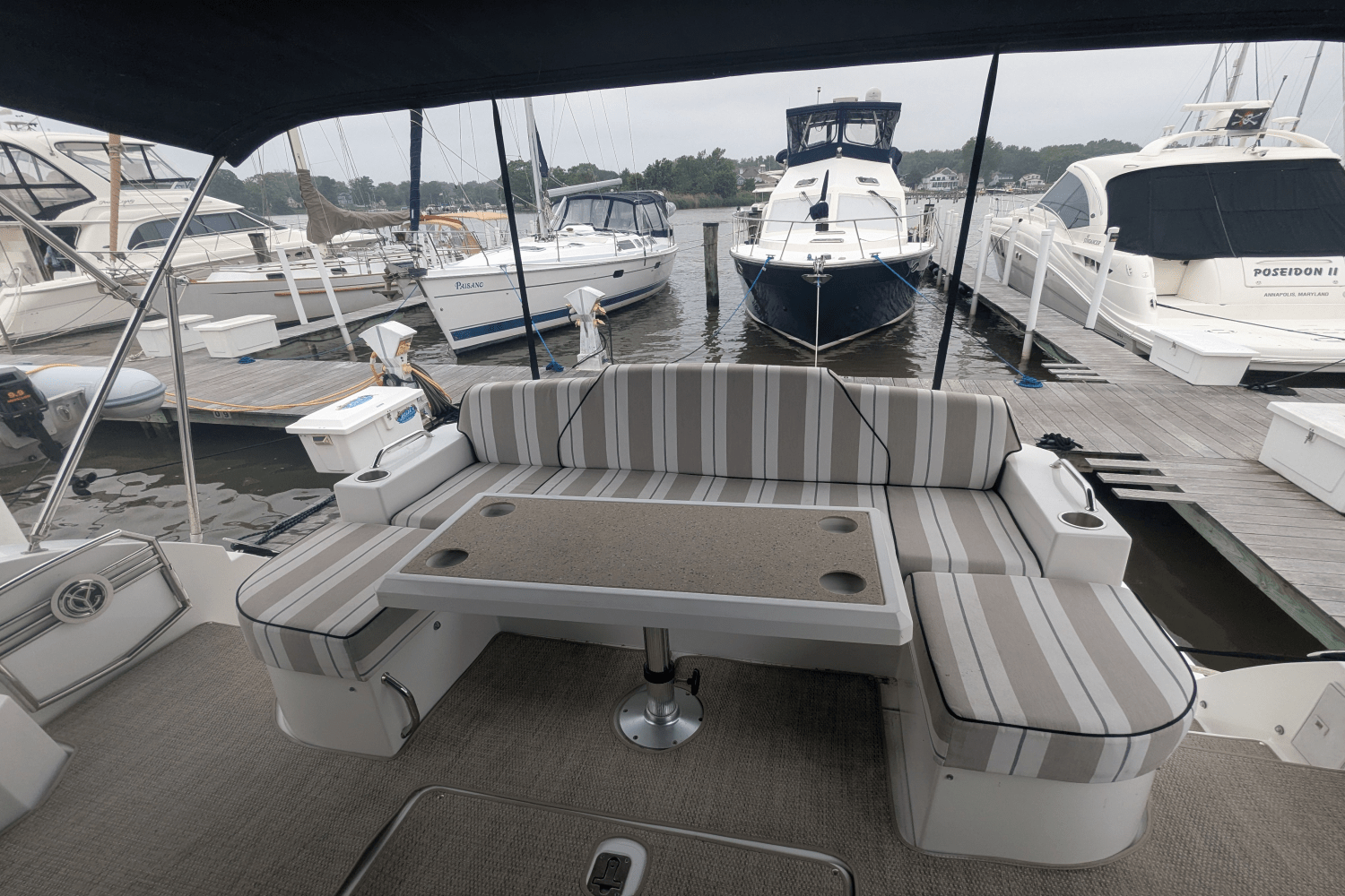 2013 Cruisers Yachts CANTIUS 48 Image Thumbnail #51
