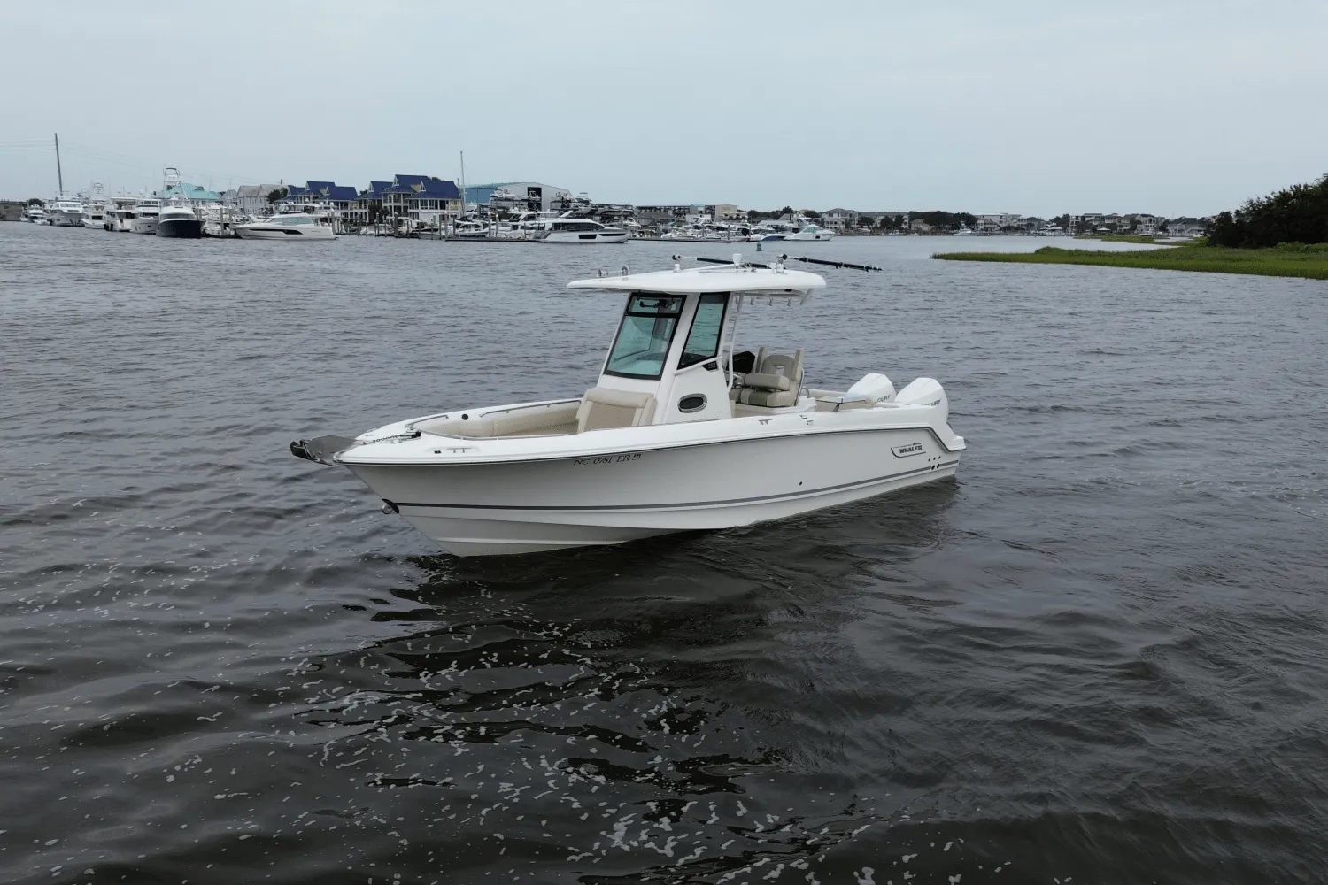 2020 Boston Whaler 250 OUTRAGE Image Thumbnail #3