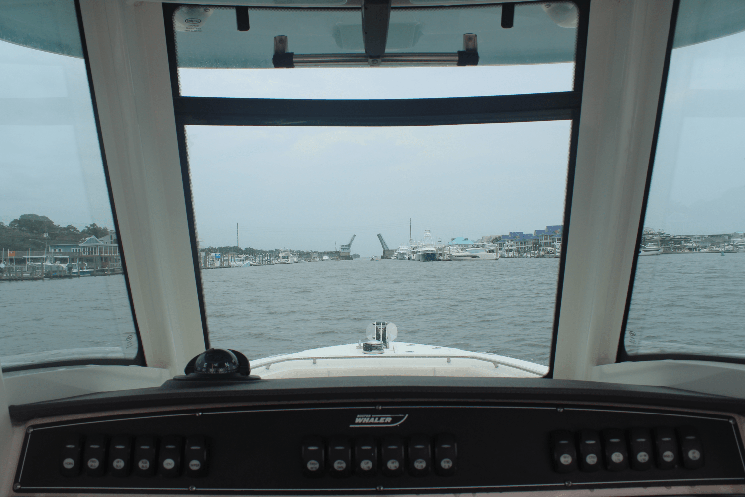2020 Boston Whaler 250 OUTRAGE Image Thumbnail #23