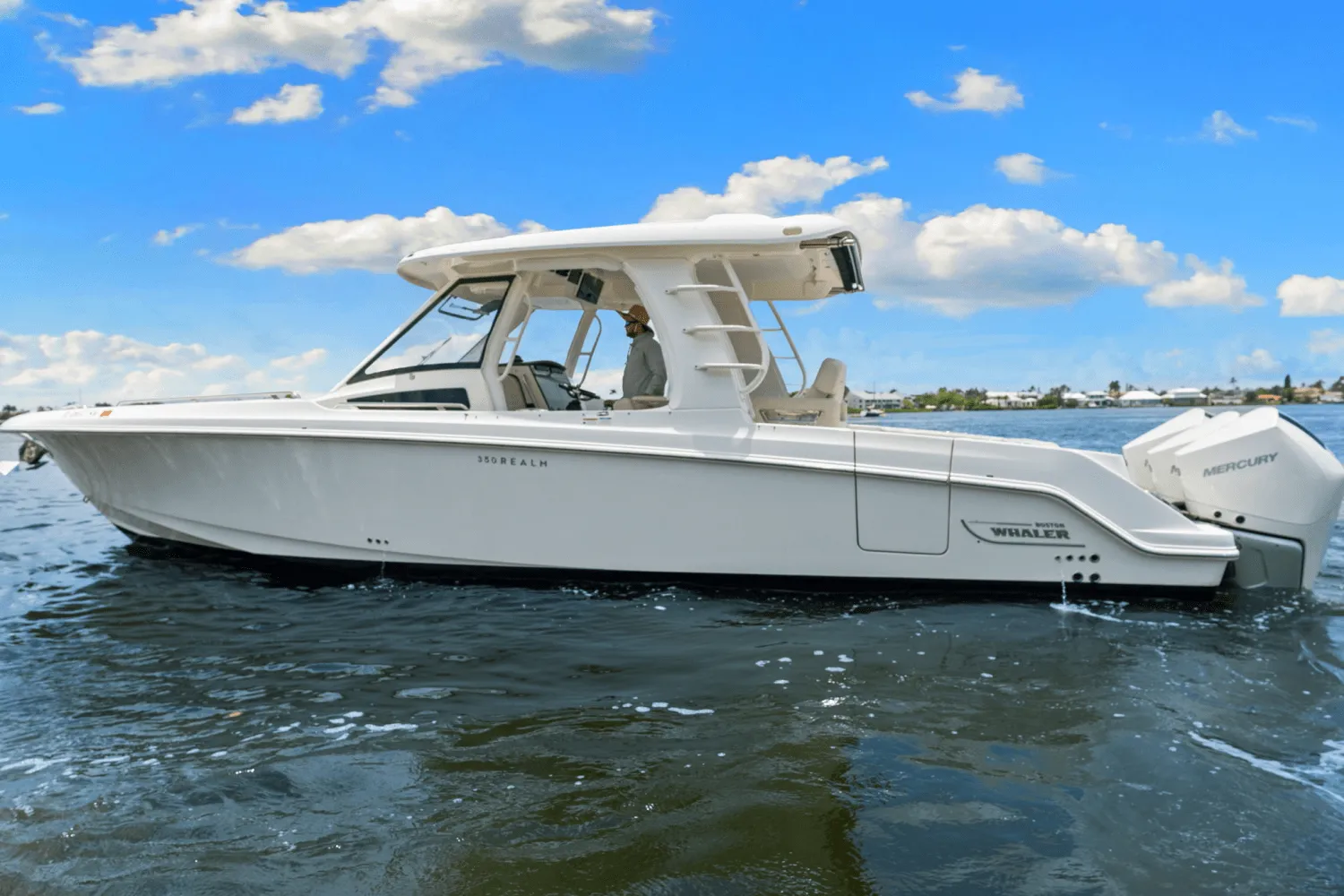 2021 Boston Whaler 350 REALM Image Thumbnail #12
