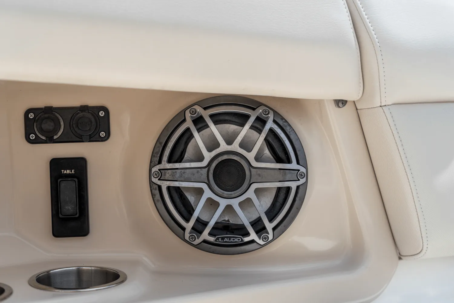 2021 Boston Whaler 350 REALM Image Thumbnail #24