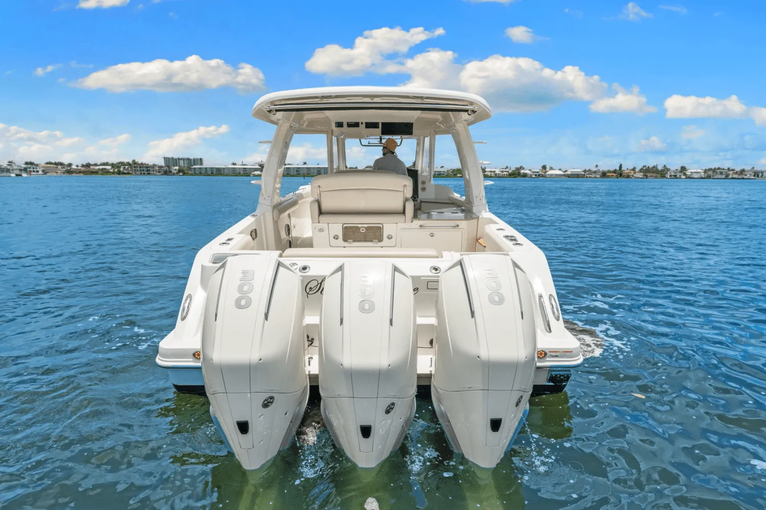 2021 Boston Whaler 350 REALM Image Thumbnail #18