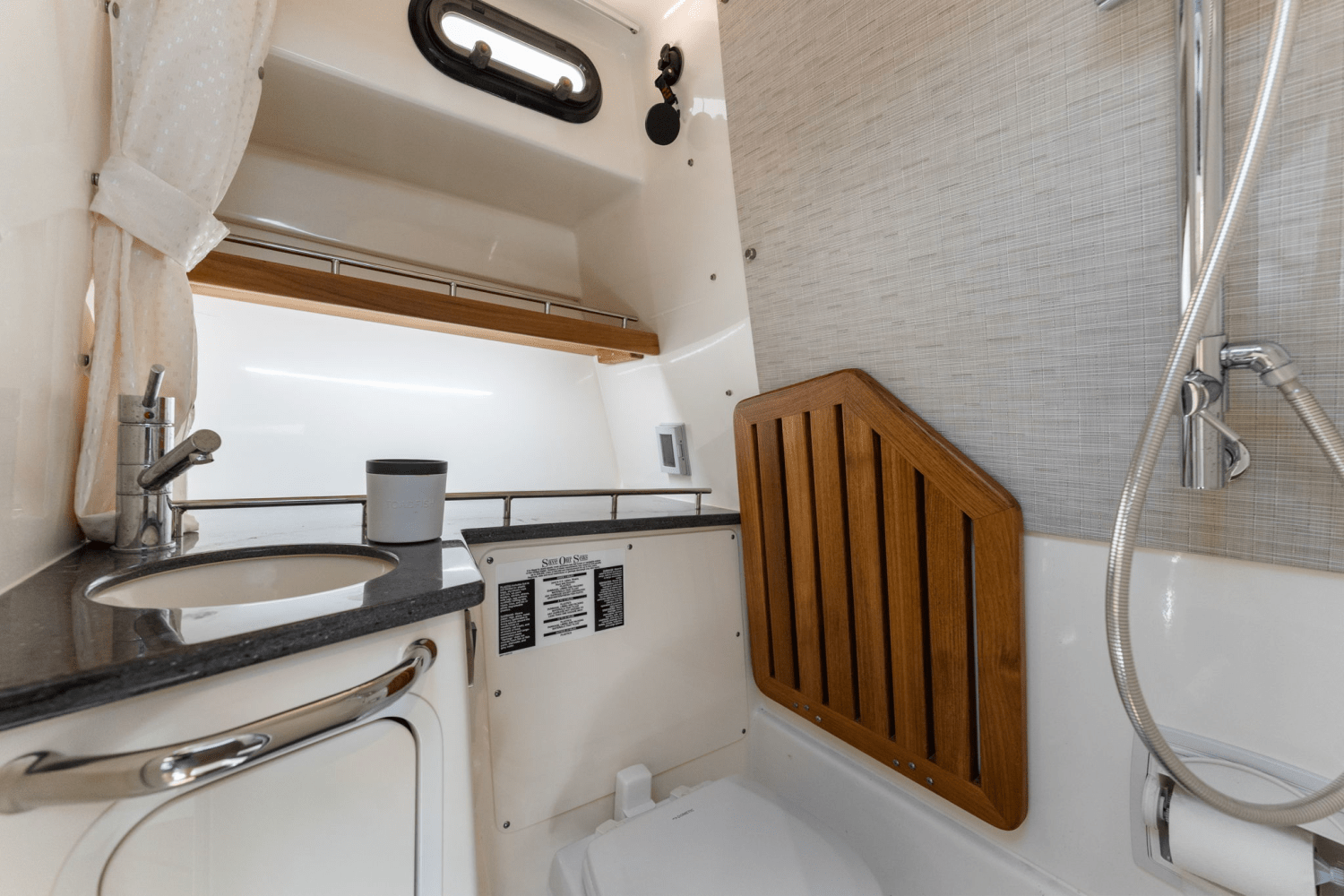 2021 Boston Whaler 350 REALM Image Thumbnail #52