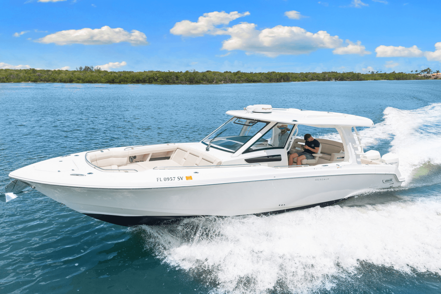 2021 Boston Whaler 350 REALM Image Thumbnail #8