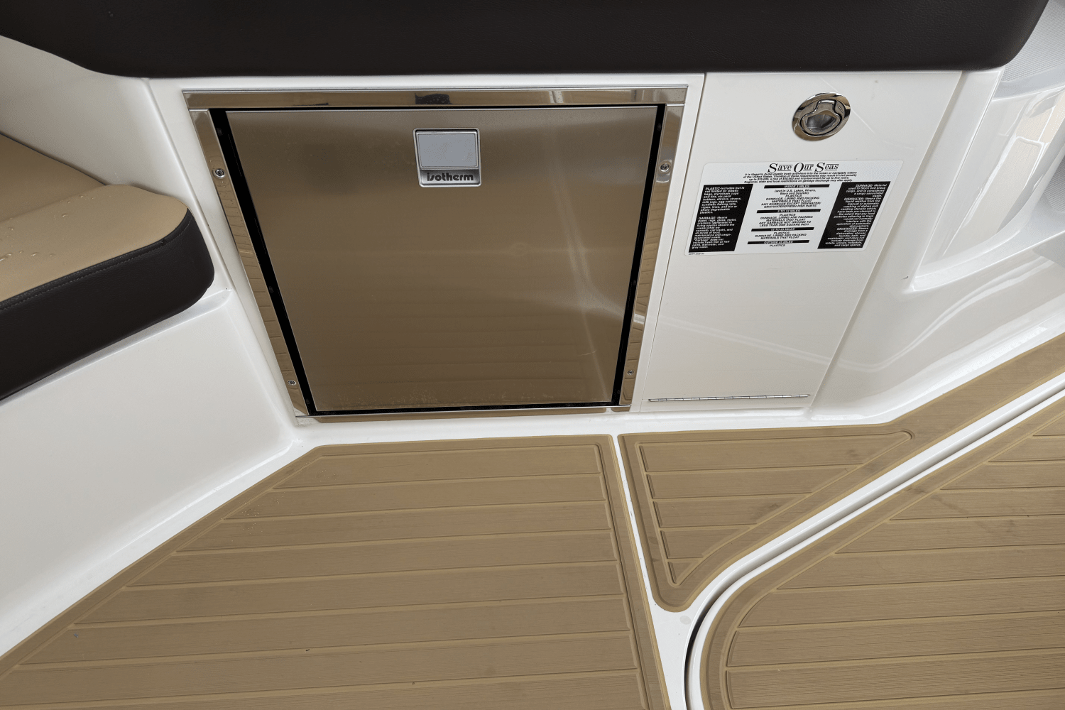 2023 Sea Ray 320 SUNDANCER Image Thumbnail #7